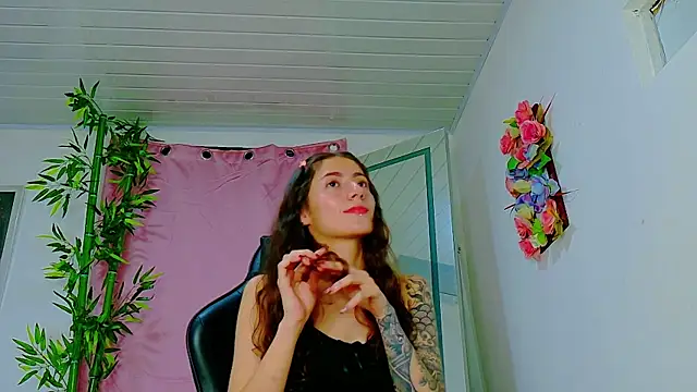 scarlet-jonesx online show from 03-21-26, 04:35