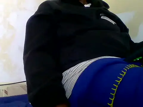 Hot-zeenah online show from 09-28-25, 04:41