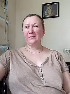 blondyaguar online show from 11-29-25, 08:36