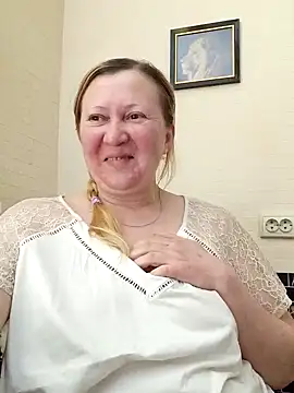 blondyaguar online show from 02-20-25, 05:09