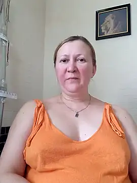 blondyaguar online show from 12-21-24, 11:44