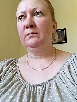 blondyaguar online show from 08-01-26, 07:50