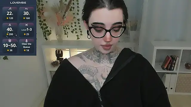 Dixi Pixi  online show from 07-17-26, 05:48