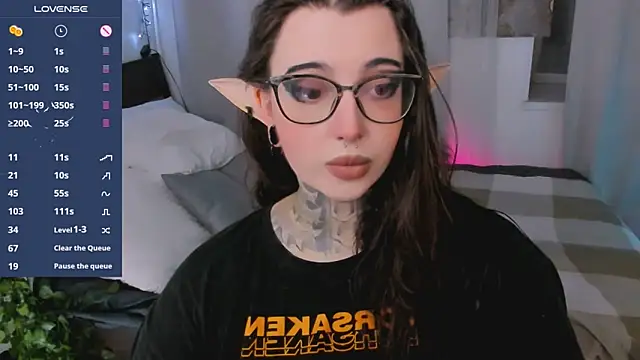 Snapshot of Dixi_Pixi_ chatting on 09-18-25, 07:44 Dixi Pixi online show from 09-18-25, 07:44