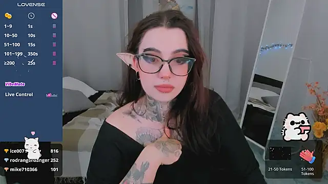 Snapshot of Dixi_Pixi_ chatting on 03-16-25, 08:54 Dixi Pixi online show from 03-16-25, 08:54
