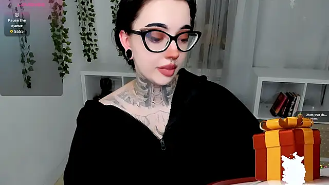 Dixi Pixi  online show from 07-11-26, 05:41
