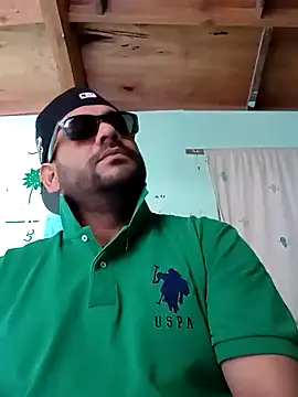 Snapshot of Loko4204ff37b chatting on 06-20-26, 04:45 Loko4204ff37b online show from 06-20-26, 04:45