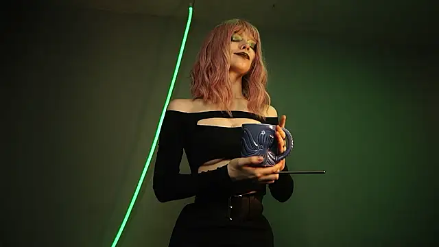 ginger hugs online show from 03-11-26, 10:15