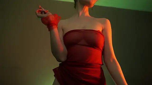 ginger hugs online show from 03-18-25, 01:13