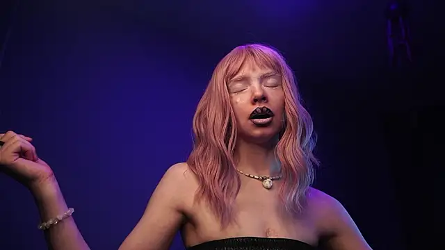 ginger hugs online show from 03-08-26, 10:02