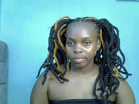 Snapshot of freaky_j_ chatting on 02-14-25, 12:25 freaky j online show from 02-14-25, 12:25
