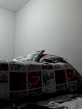 LisbethMoore  online show from 01-14-26, 01:31