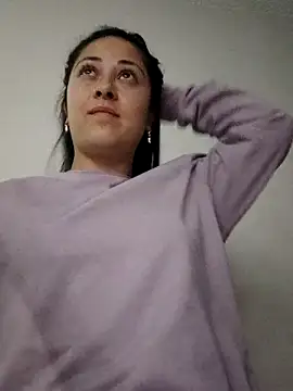 LisbethMoore  online show from 04-17-26, 11:40