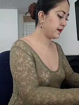 LisbethMoore  online show from 11-06-25, 05:39