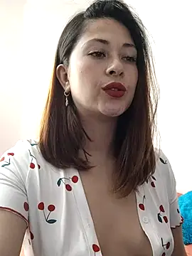 LisbethMoore  online show from 03-12-25, 02:45