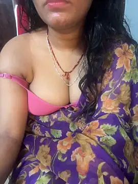 Snapshot of Spicy_sari_girl chatting on 03-24-26, 05:18 Spicy sari girl online show from 03-24-26, 05:18