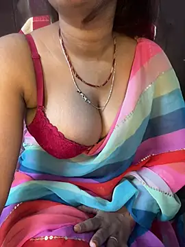 Snapshot of Spicy_sari_girl chatting on 04-09-26, 04:14 Spicy sari girl online show from 04-09-26, 04:14