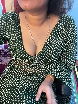 Snapshot of Spicy_sari_girl chatting on 07-28-26, 04:42 Spicy sari girl online show from 07-28-26, 04:42