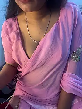 Snapshot of Spicy_sari_girl chatting on 05-16-26, 01:26 Spicy sari girl online show from 05-16-26, 01:26
