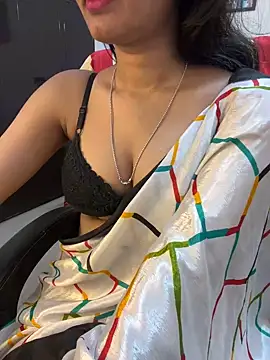 Spicy sari girl online show from 12-03-24, 03:04
