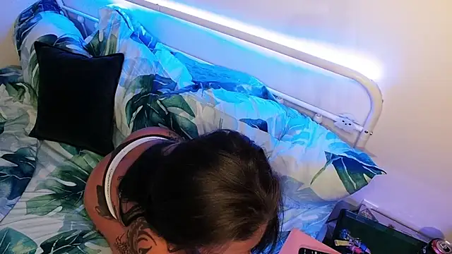 the naked siren online show from 01-17-26, 11:47