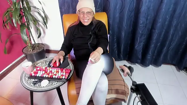 BrendaSex Hot online show from 10-25-25, 08:20