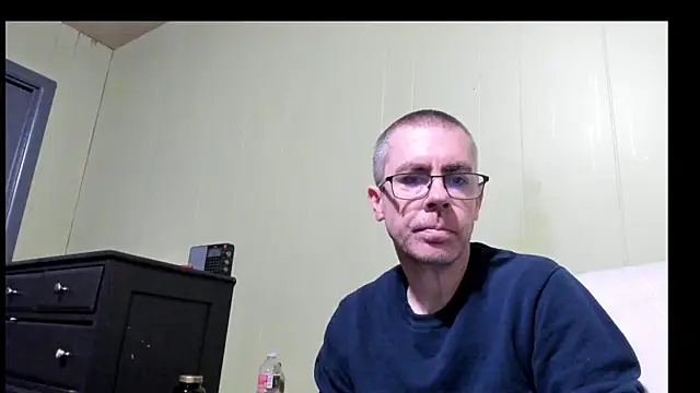 Snapshot of ImportantEquator0 chatting on 12-16-25, 03:38 ImportantEquator0 online show from 12-16-25, 03:38