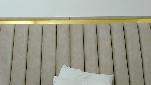 FreyaMoller online show from 03-22-26, 07:04