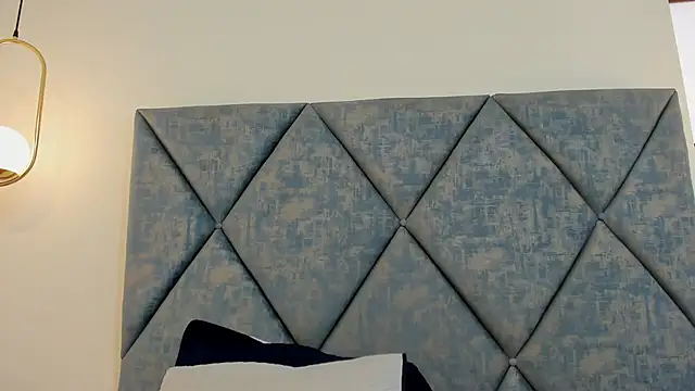 FreyaMoller online show from 01-09-26, 01:51