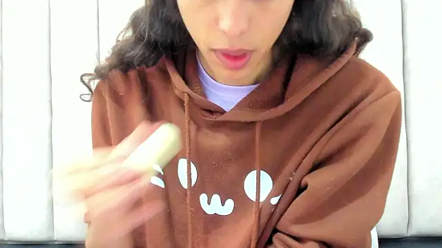 FreyaMoller online show from 03-21-26, 06:56