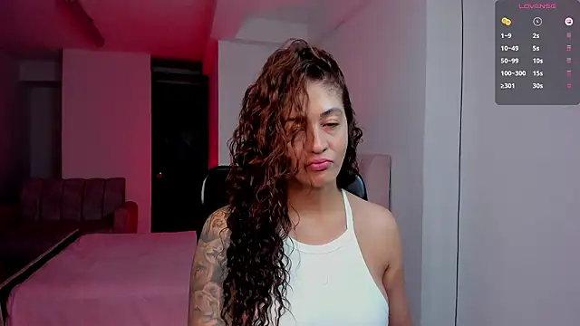 sophie alice  online show from 03-05-26, 12:13