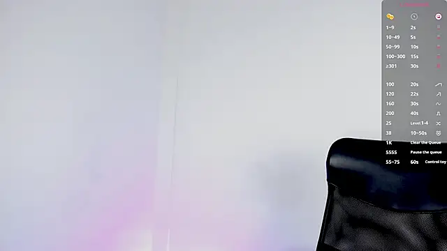 sophie alice  online show from 02-13-25, 02:20