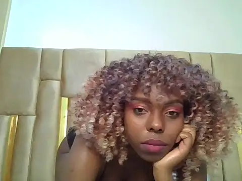 Snapshot of naughty_ebony-queen chatting on 05-10-26, 10:19 naughty ebony-queen online show from 05-10-26, 10:19