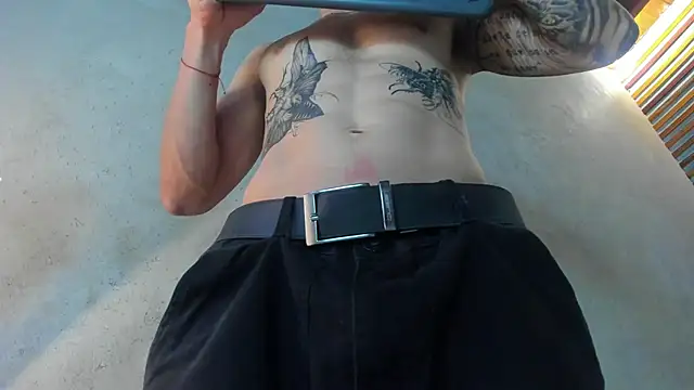 Snapshot of french_sexx chatting on 03-04-26, 01:24 french sexx online show from 03-04-26, 01:24