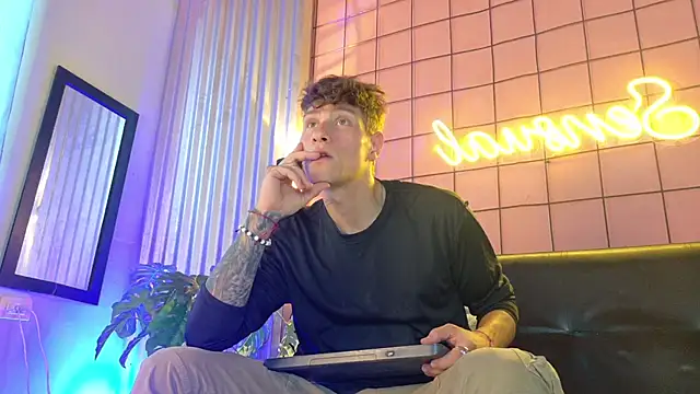 Snapshot of french_sexx chatting on 01-16-26, 11:58 french sexx online show from 01-16-26, 11:58