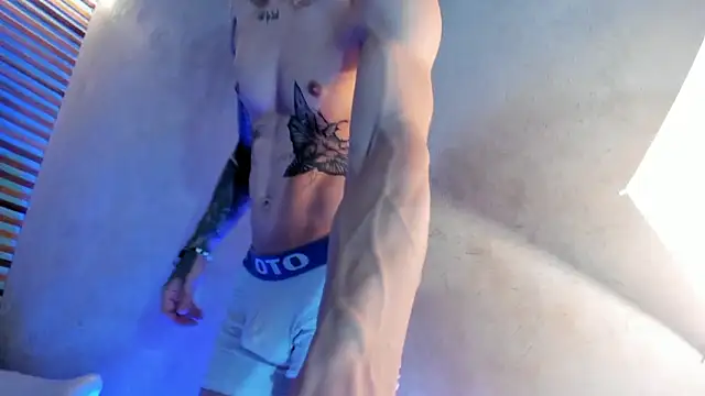 Snapshot of french_sexx chatting on 02-13-26, 01:27 french sexx online show from 02-13-26, 01:27