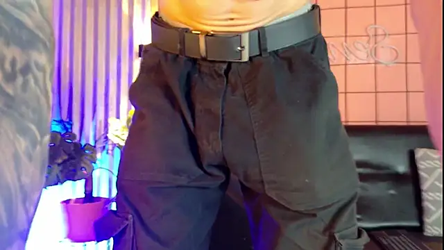 Snapshot of french_sexx chatting on 12-19-25, 07:33 french sexx online show from 12-19-25, 07:33