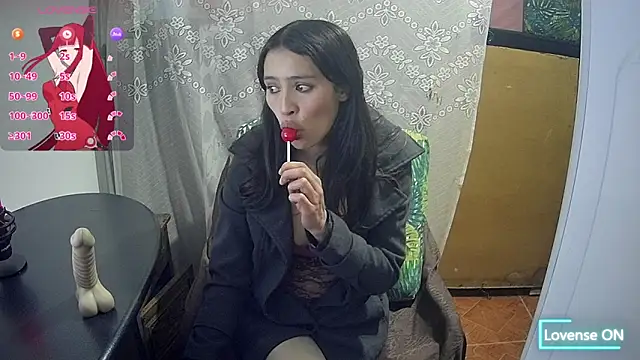 Hanha00 online show from 03-18-26, 05:03