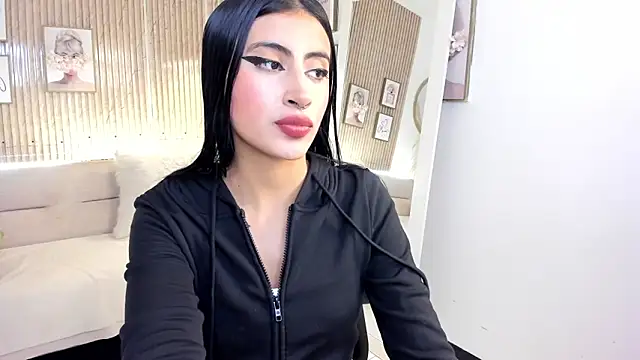 RACHEL EV online show from 09-19-25, 05:22