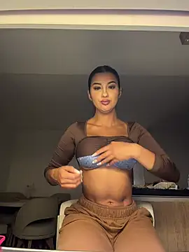 Kimm khalifa online show from 03-31-26, 11:18