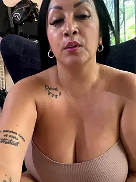 Milk chloe online show from 01-08-26, 08:04