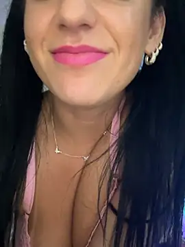 TigrezaSC online show from 04-15-26, 01:15