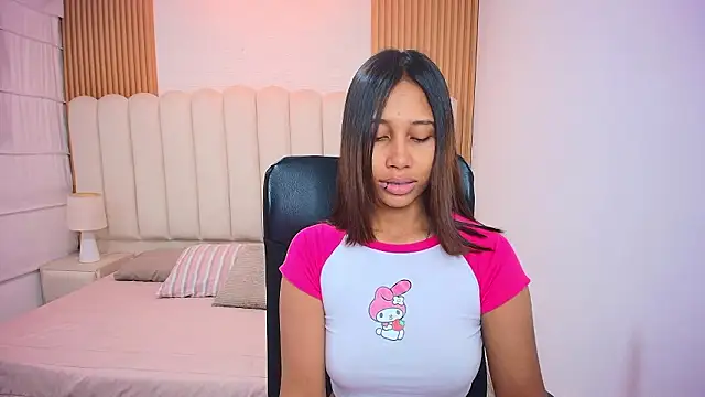 Celesteevanss  online show from 02-02-26, 07:46