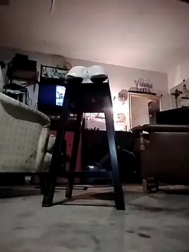 Snapshot of HORNYJROD123 chatting on 11-13-25, 06:01 HORNYJROD123 online show from 11-13-25, 06:01