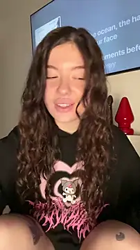 Kimi Ass online show from 12-16-25, 01:48