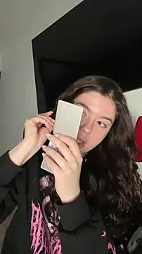 Kimi Ass online show from 02-03-26, 12:43