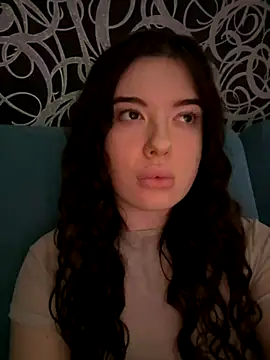 Kimi Ass online show from 10-28-25, 01:21