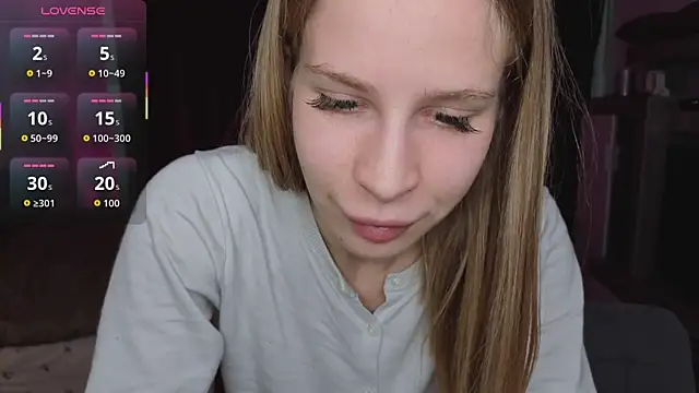 Elis Fox online show from 04-14-26, 11:04