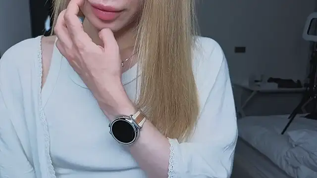 Elis Fox online show from 01-08-26, 09:04