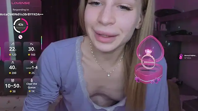 Elis Fox online show from 04-06-26, 11:11